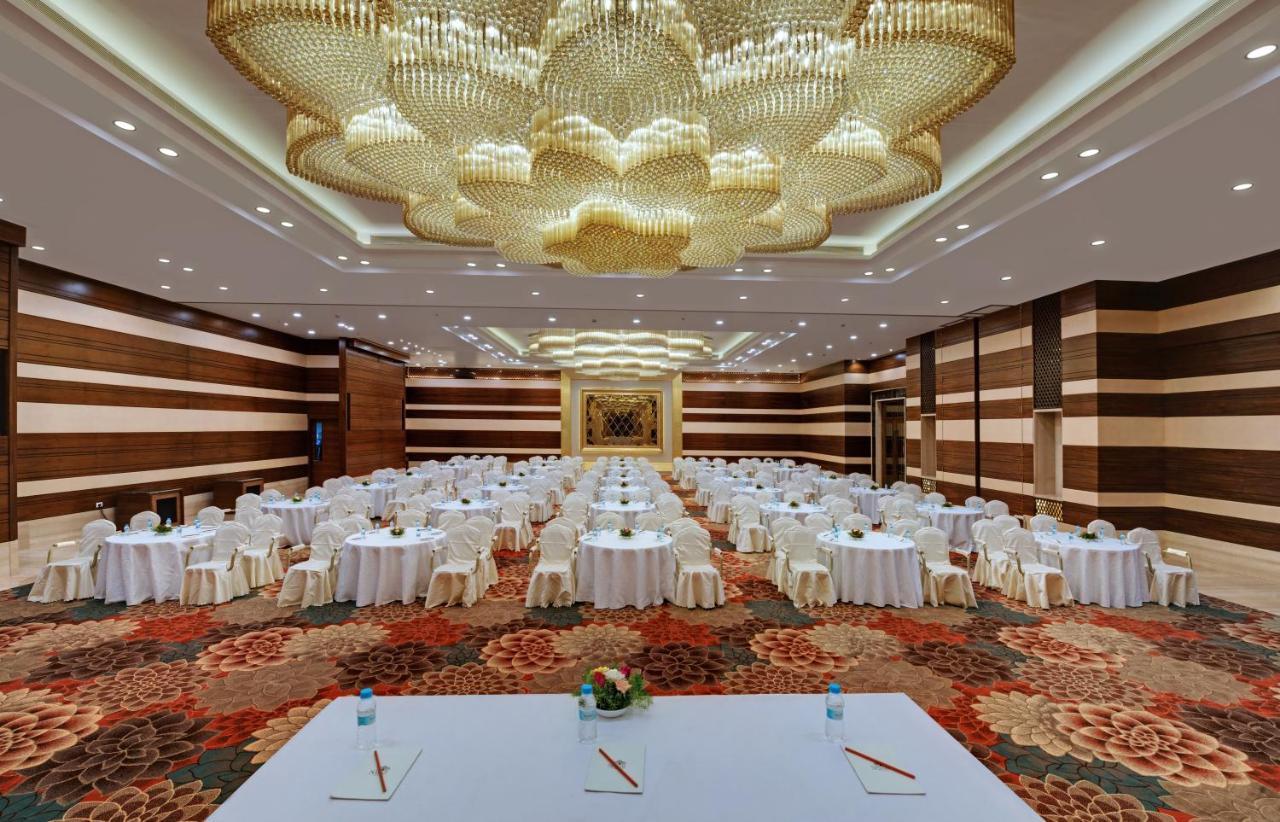 Sayaji Kolhapur Hotel Buitenkant foto