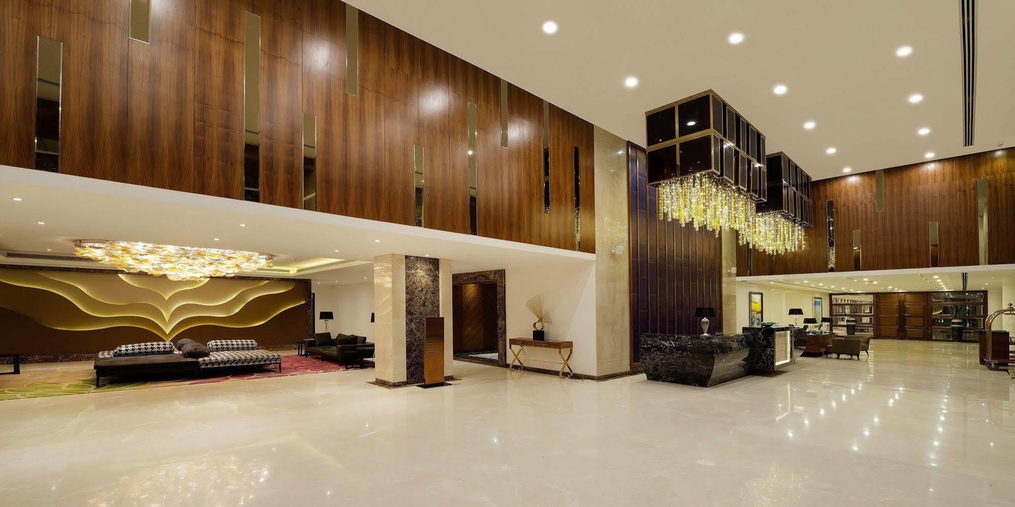 Sayaji Kolhapur Hotel Buitenkant foto