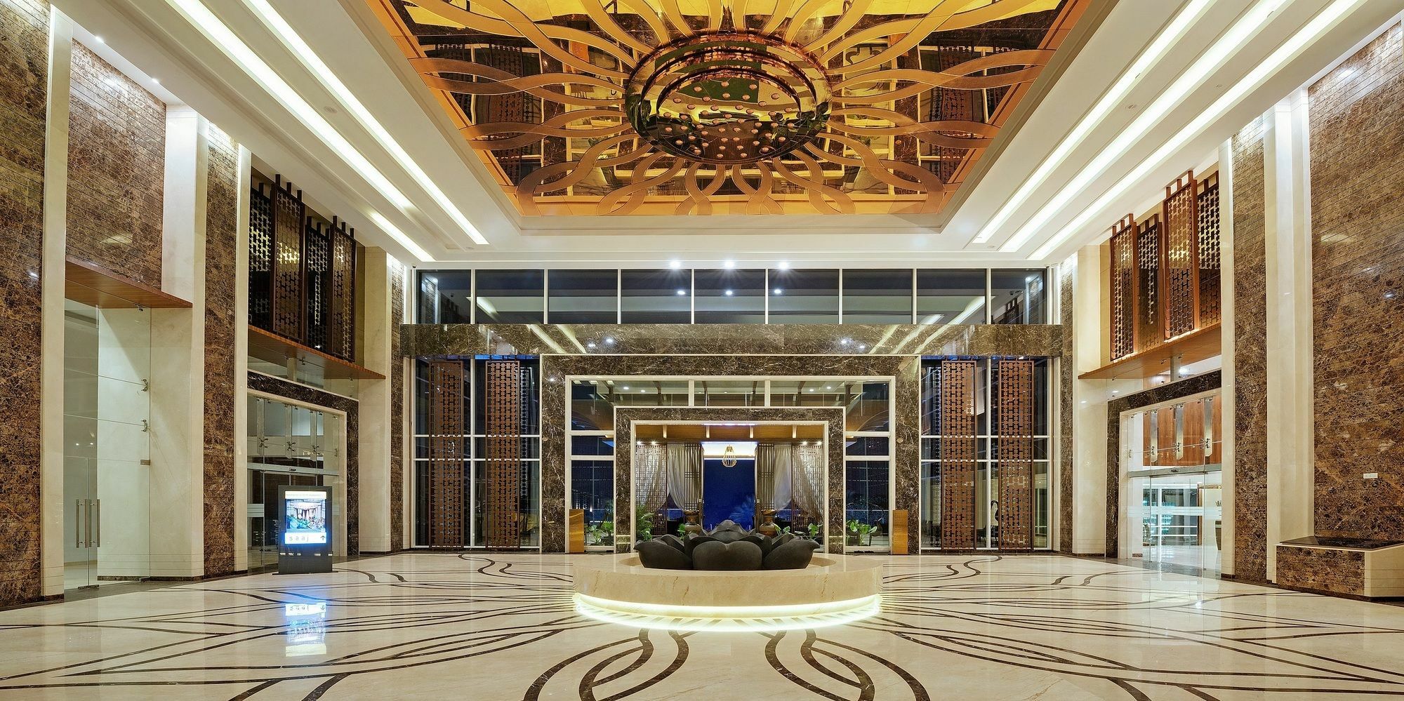 Sayaji Kolhapur Hotel Buitenkant foto